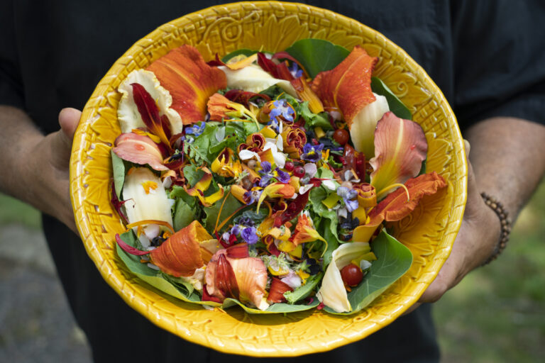 Heirloom salad