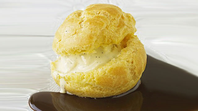 Profiteroles