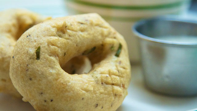 Medhu Vada