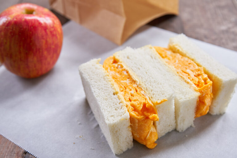 egg salad sandwich