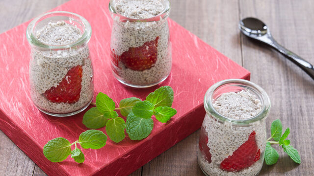 Strawberry Chia Parfait Recipe