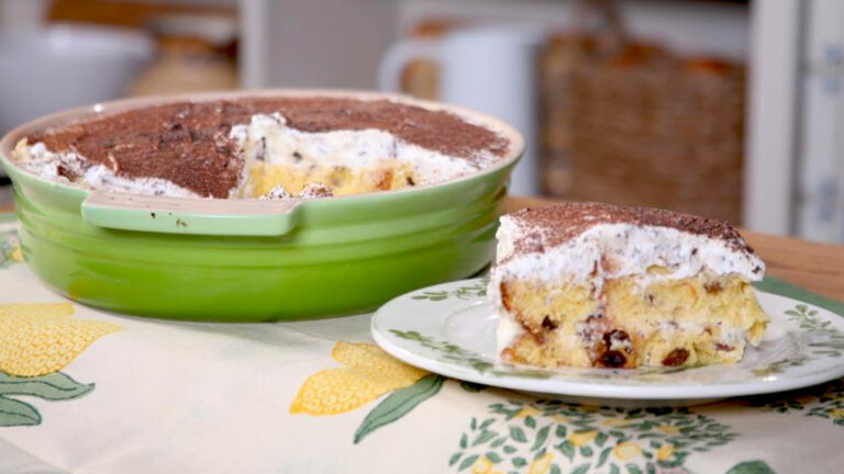 Coffee-Flavored Pick-Me-Up (Tiramisu)
